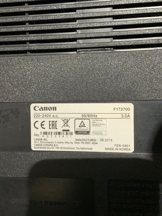 Canon MF244dw принтер