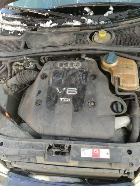 Ауди a4 2.5тди на части