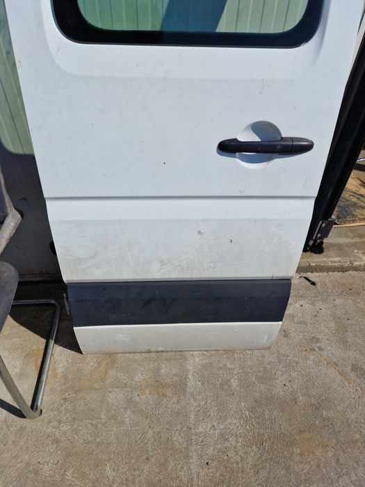 Usa stanga portiera spate mercedes sprinter doka 2017 fara rugina