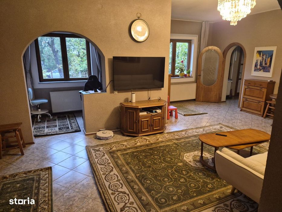 Proprietar - Casa de vanzare in Campina langa Scoala de Politie