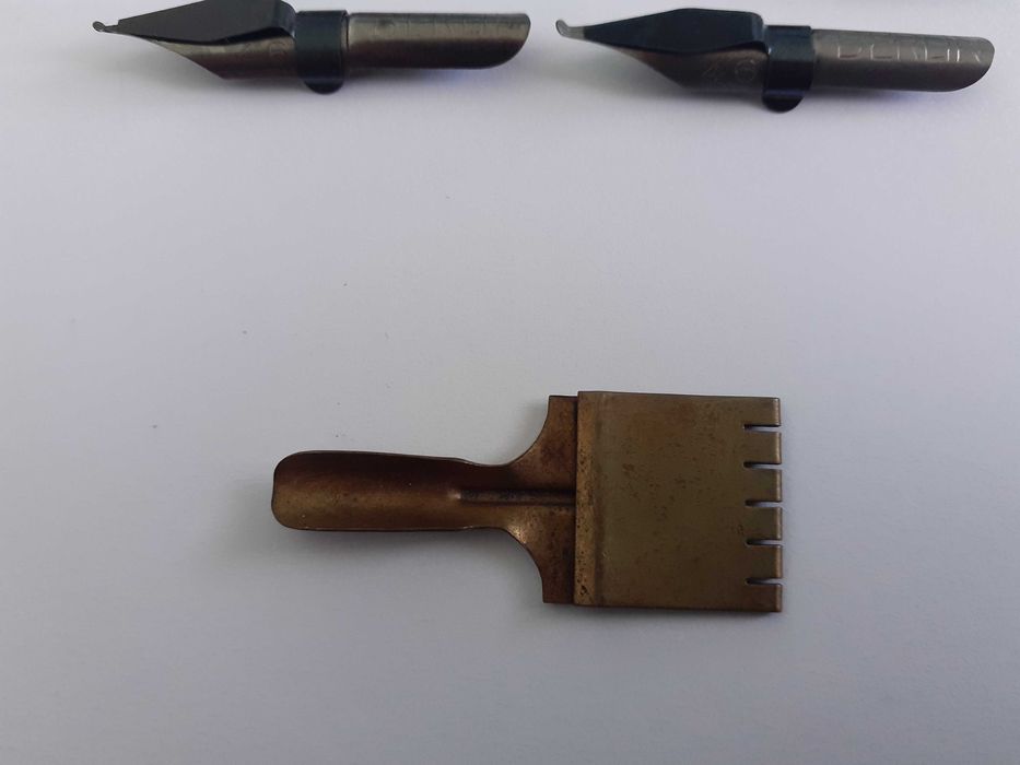 Комплект от 9 писци от Берлин Грмания