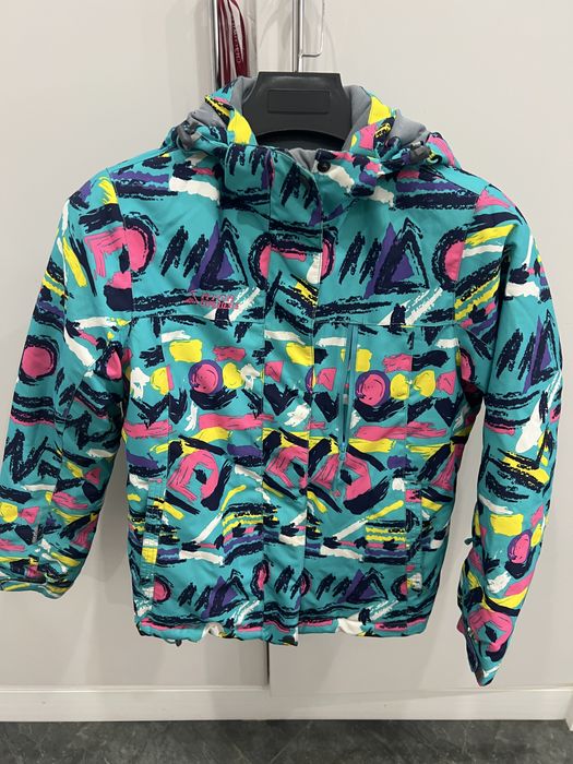 Продается лыжный костюм для девочек