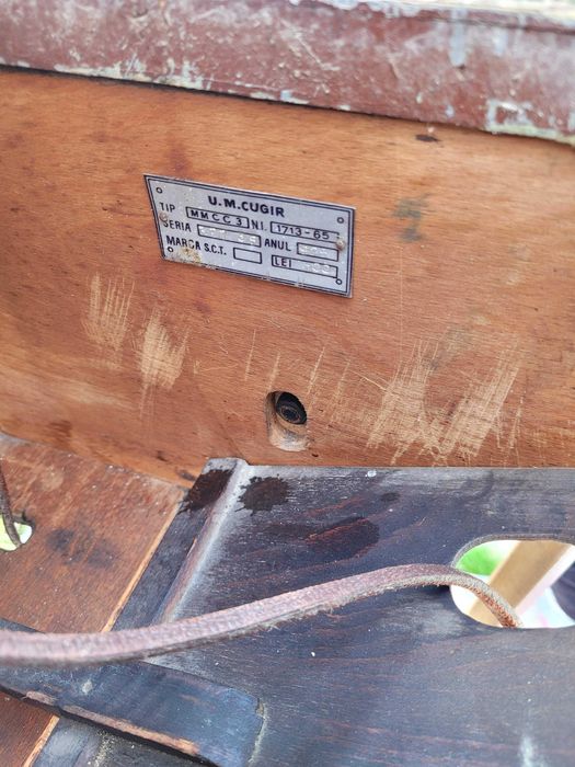 Masina de cusut ILEANA, an fabricatie 1975