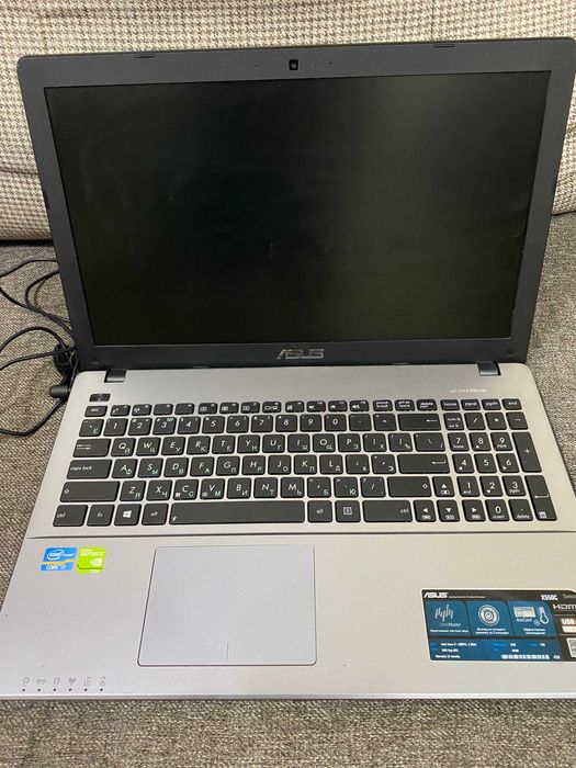 Продается ноутбук ASUS, Core i7, 6GB