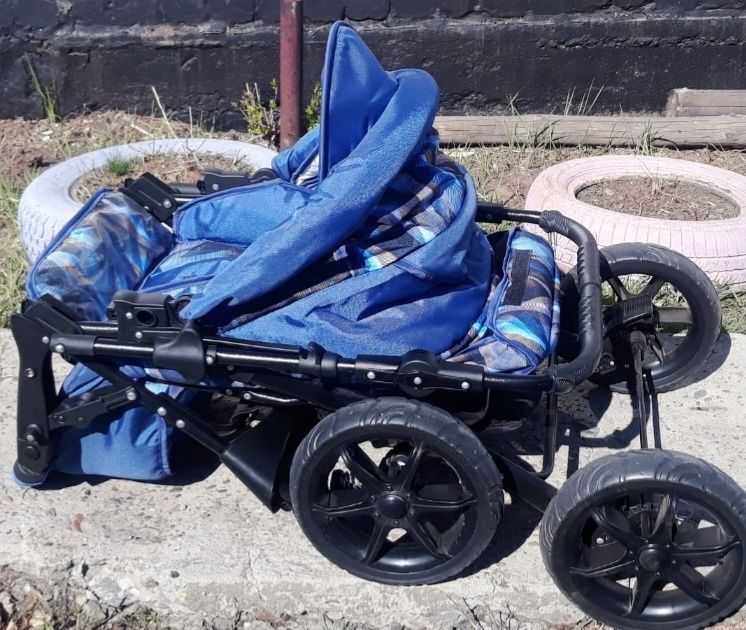 Продам коляску фирмы Стек, Россия