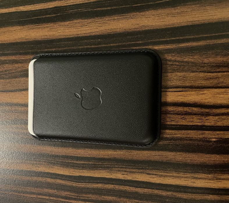 НОВ Аксесоар за Iphone  Apple magsafe case wallet кожен портфейл