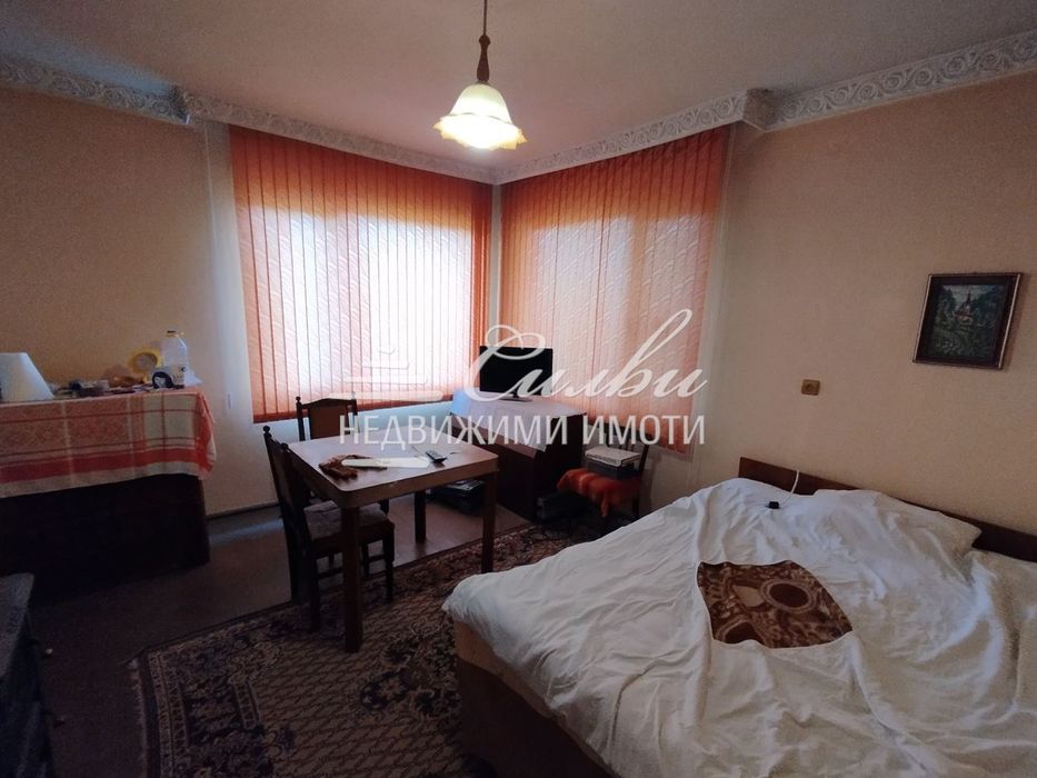Продава се Къща в Шумен, Дивдядово - 217 кв.м за 1011 €/кв.м - Снимка #4