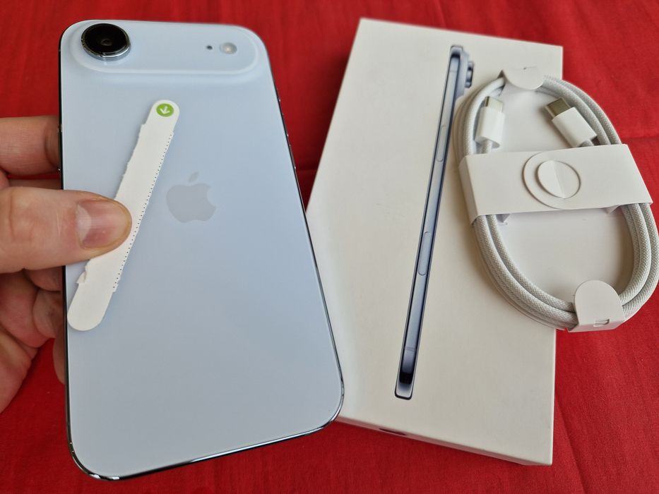 -Iphone 17Air, Nou, 256Gb 12Ram Neactivat Sky Blue bat: 100%-0 cic