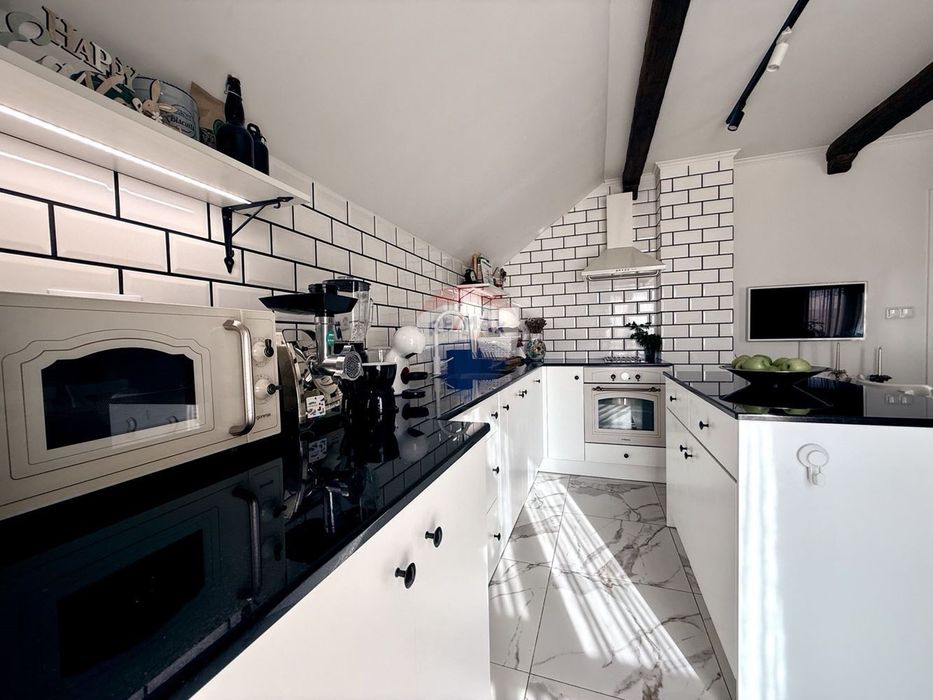 Нов апартамент с две спални, широк Център, Варна, И.Й.