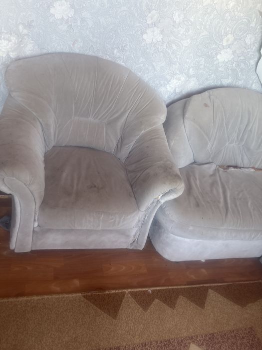 Продам уловой диван