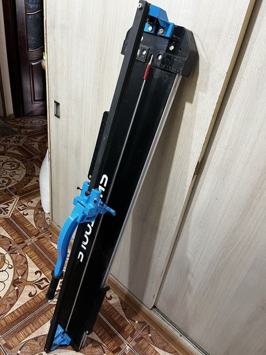 Продам Плиткарез 120/60 Кафелярезка