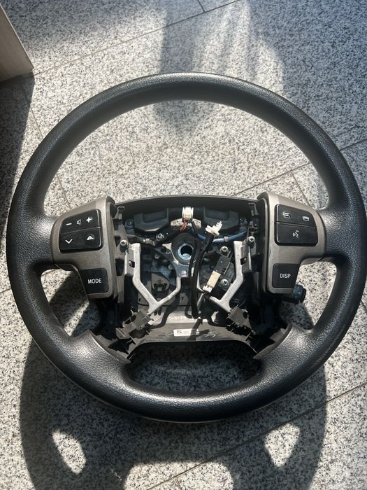 Руль от тайота прадо