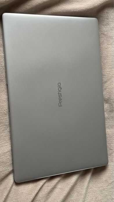 Продам ноутбук prestigio