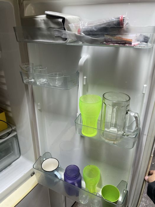 Холодильник Samsung