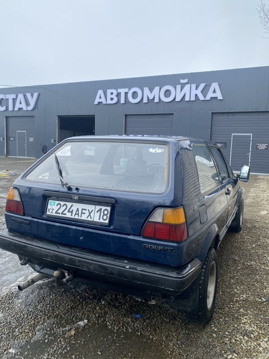 Продам гольф 2