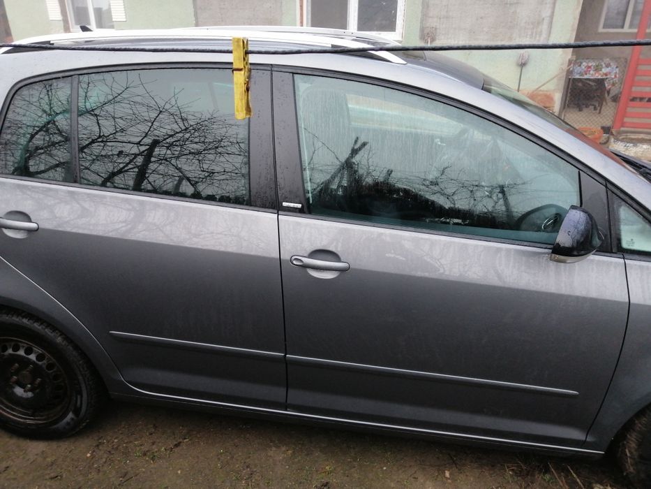 Volkswagen  golf plus 2012