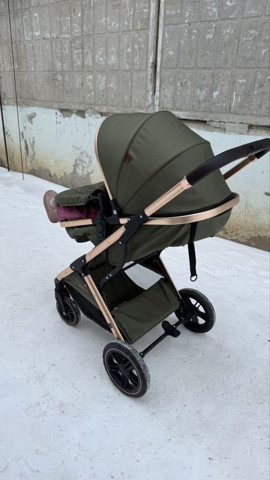 Продам детскую коляску