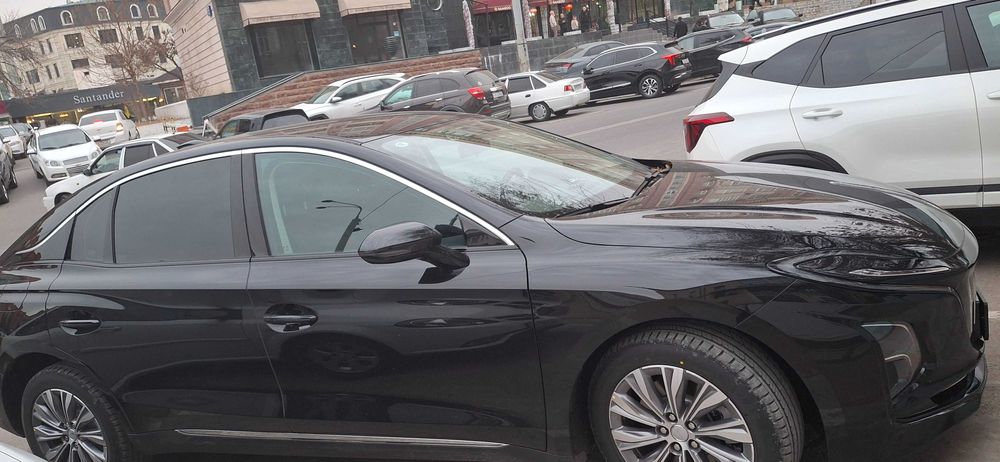 Taksi xizmati 24/7 xizmatingizda