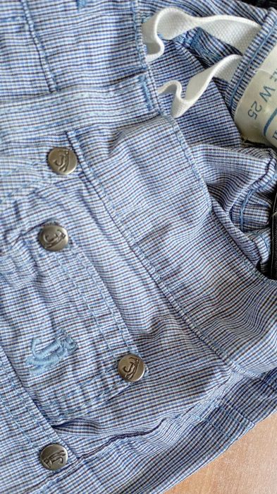 Pantalon Benetton class regular,  si  pantalon Jekerson,