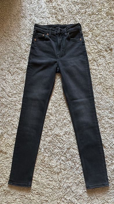 Джинсы H&M (EUR 34)