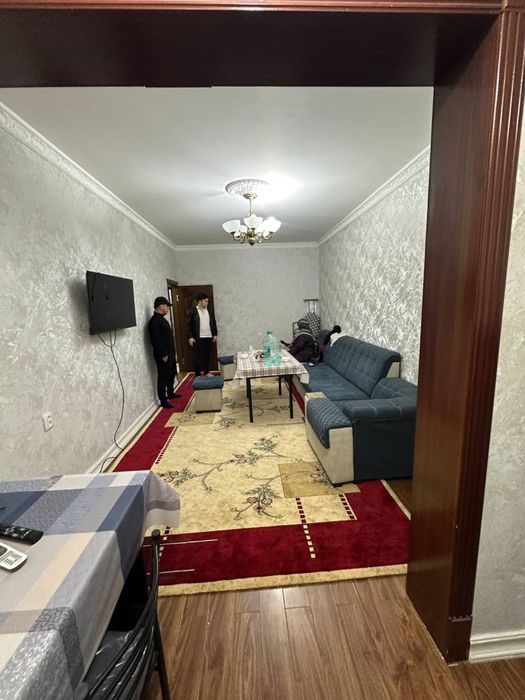 Аренда Юнусобод 12 Туркистон метро  Олма оила Кизларга йигитларга
