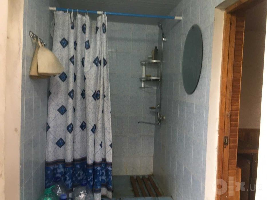 Продается дача с бассейном и сауной