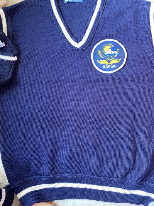 Продается школьная форма