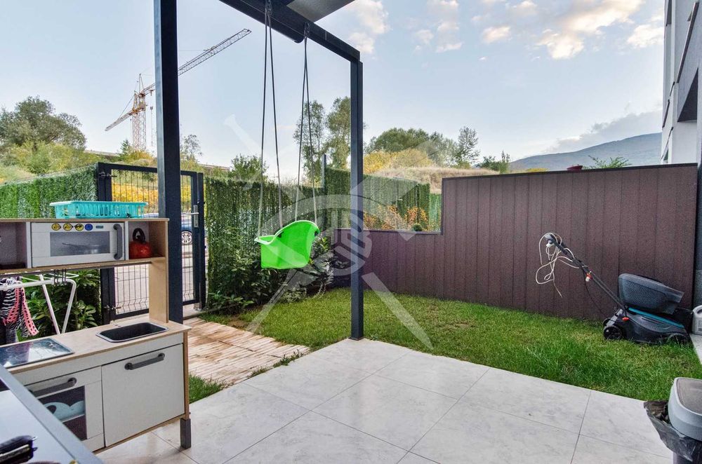 Продава се Двустаен апартамент в София, Малинова долина - 117 кв.м за 3077 €/кв.м - Снимка #11