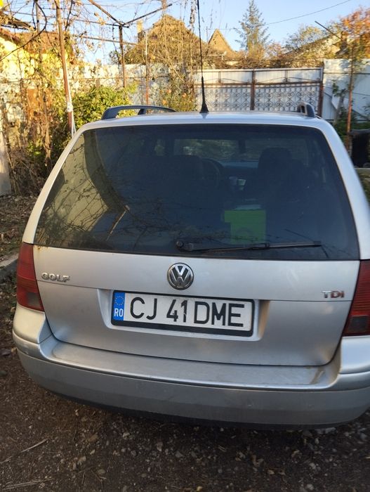 Golf 4   tdi 19 de vânzare în stare bună prețul ușor negociabil  ofera