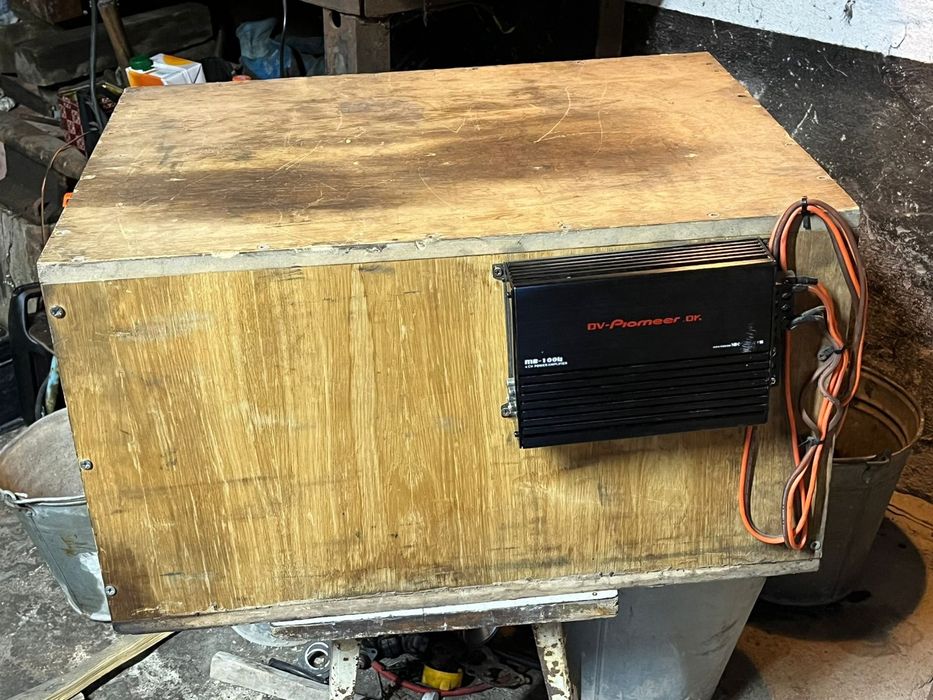 Продам сабуфер...