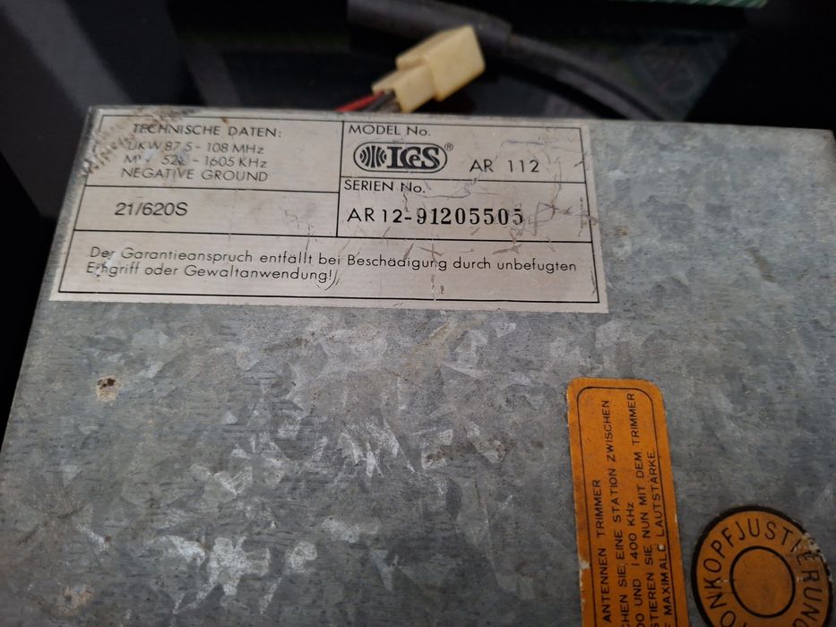 Комплект авто радиокасетофон  ICS, две тонколонки и външна антена