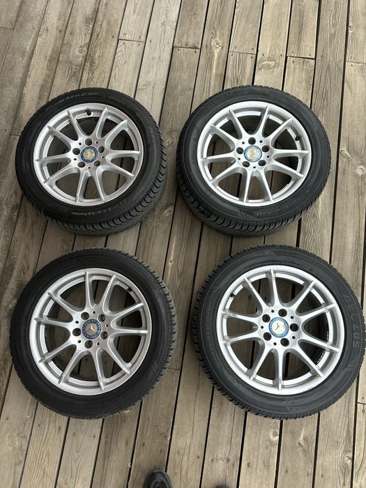 Оригинални гуми с джанти  Mercedes 4х 225/50R17