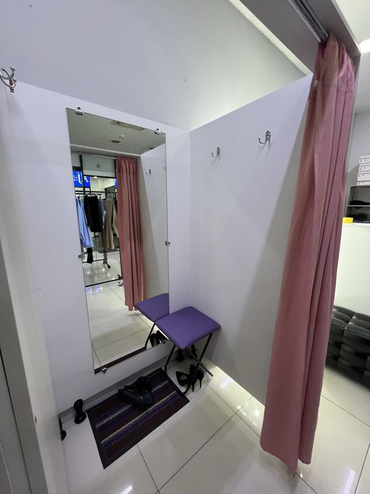 Продаются две примерочные