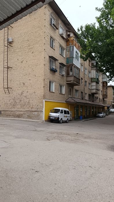 1 хонали уй сотилади
