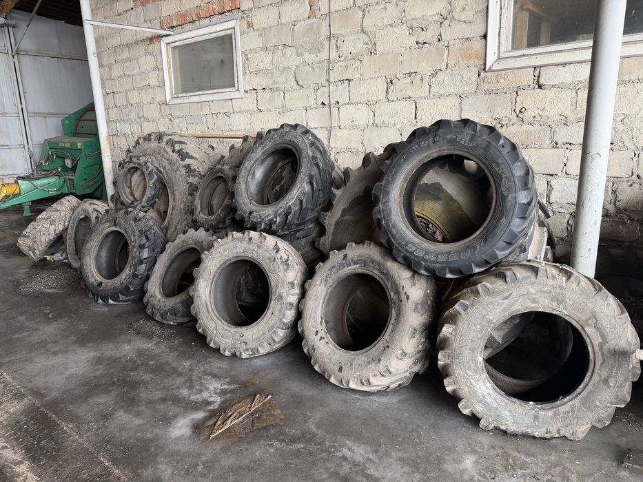 Шины мтз перед 922 и 82 890