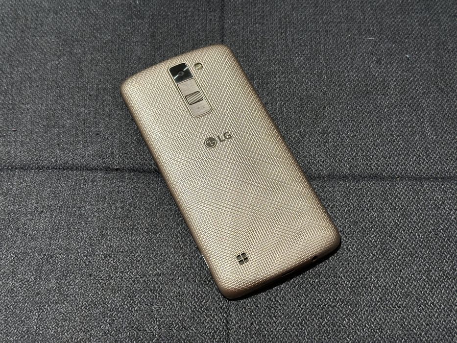 Смартфон LG K8 LTE