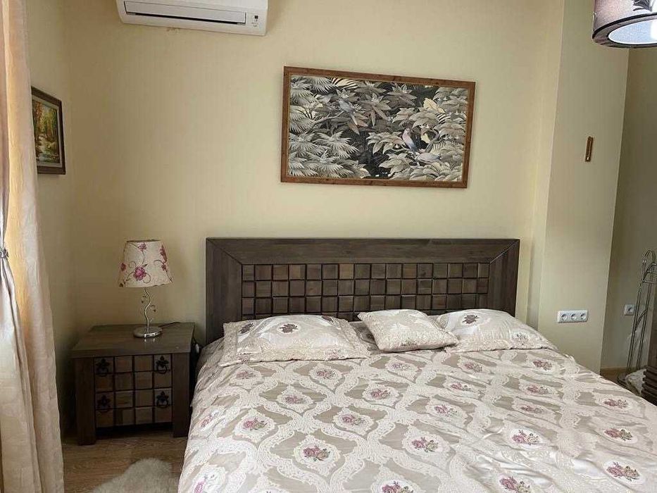 Продава се Къща в Бяла - 180 кв.м за 1167 €/кв.м - Снимка #1