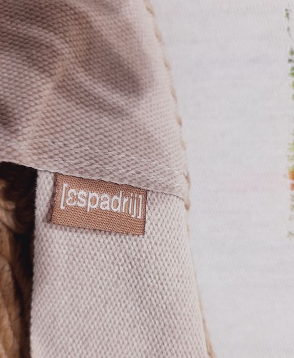 Еспадрили закупени от магазин на еспадрил оригинални Почти не са носен