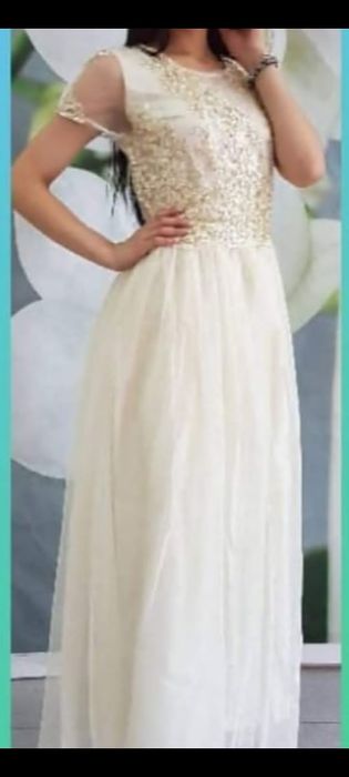 Платья нарядные женские