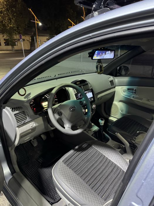 Kia Cerato 2008