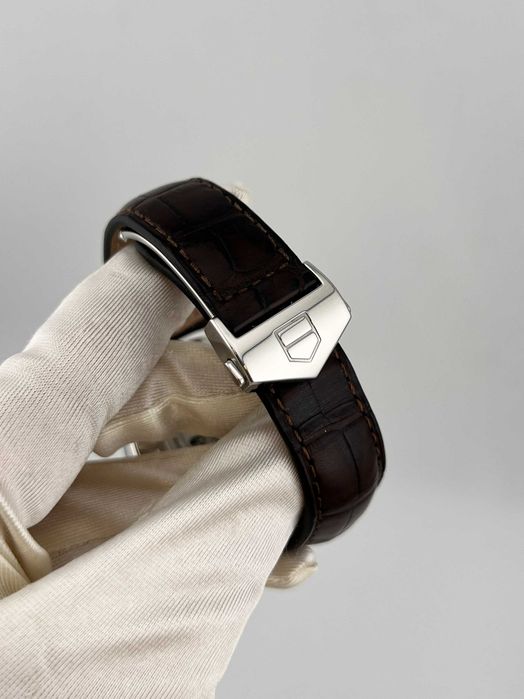 Наручные часы Tag Heuer Carerra