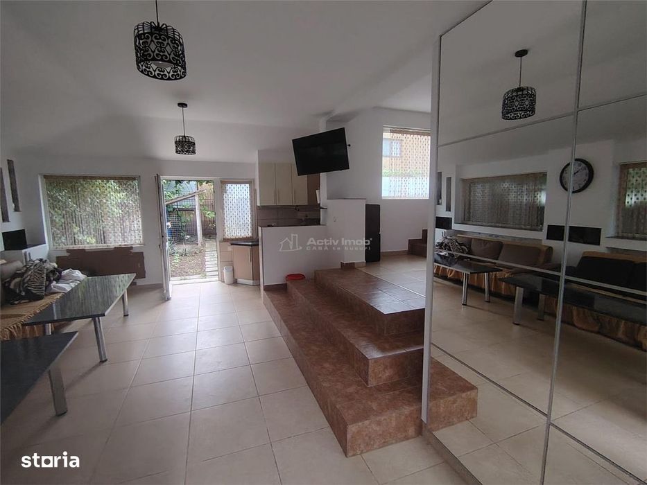 Casa 7 camere de vanzare inchiriat Gimnaziului finisaje premium