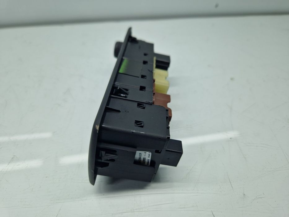 Butoane comanda geamuri sofer Renault Clio 4 [Fabr 2012-2020] 25411330