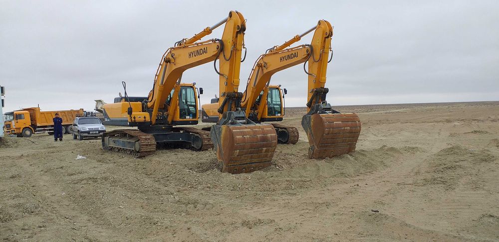 Аренда Экскаватор гусеничный