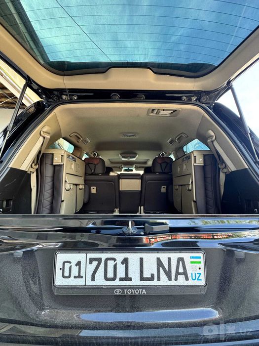 Toyota Land Cruiser 200 haydovchi bilan | VIP transfer | Aeroport |