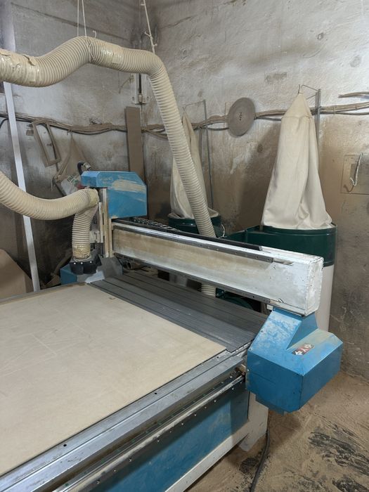 Продается Фрейзерный станок с ЧПУ