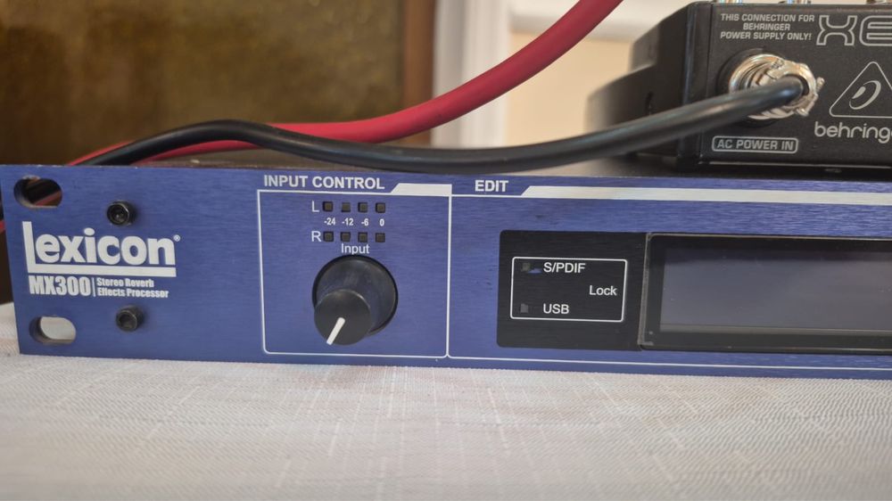 ревербератор MX300