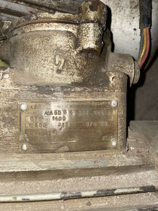 Motore electrice la 380v