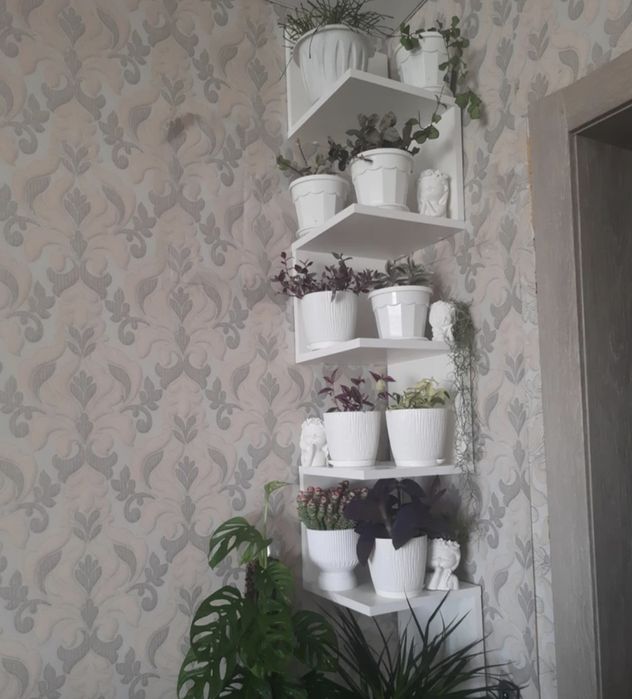 Продам полку подвесную