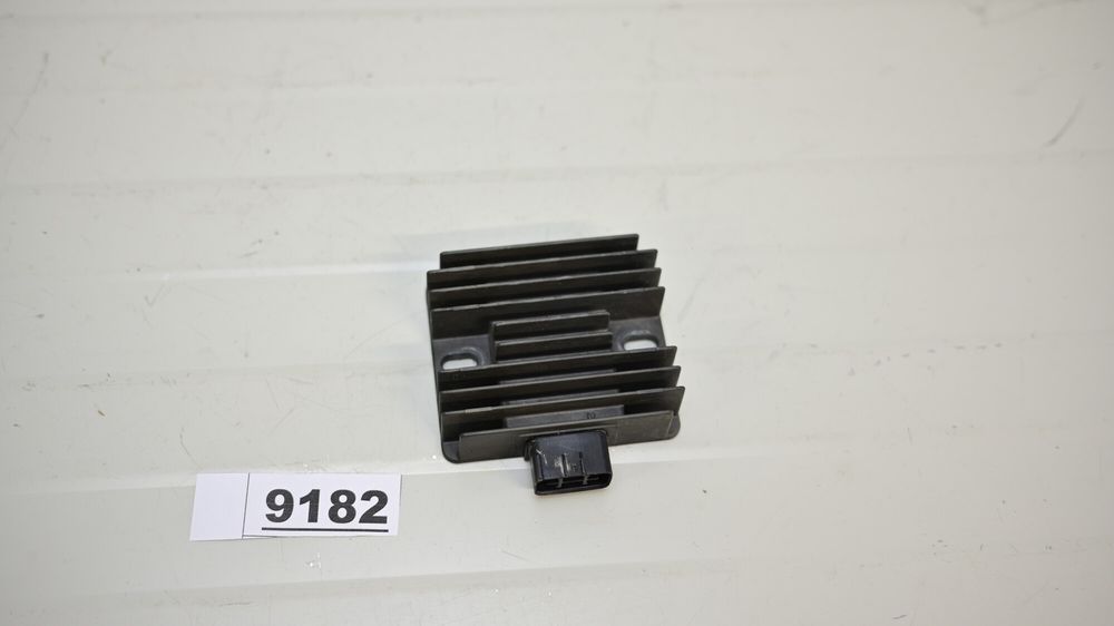 Kawasaki Z1000 R 2014 2020 Releu de incarcare OEM